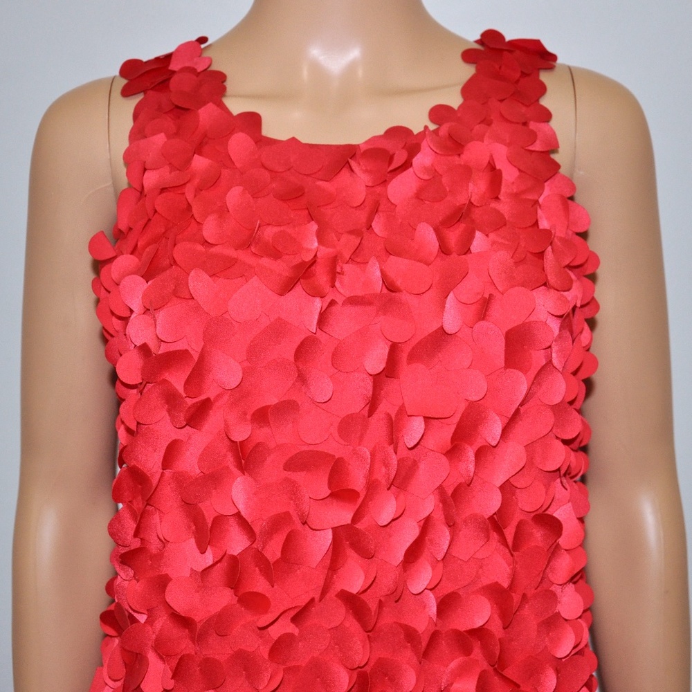 BCBGMaxAzria GORGEOUS! Red 3D Heart Applique Dress!!! - Sz 2 - Picture 5 of 15